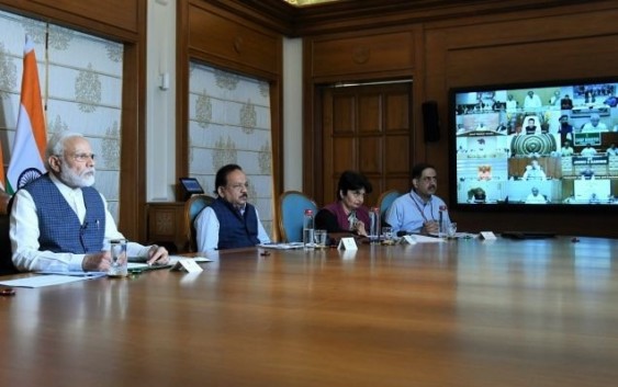 प्रधानमंत्री ने सभी मुख्‍यमंत्रियों के साथ बात की