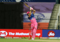 आईपीएल 2020 का 37 वें मैच में राजस्थान रॉयल्स ने चेन्नई सुपर किंग्स को 7 विकेट से हराया