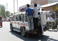 हैदरगढ़ डिपो होने के बावजूद रायबरेली के लिए नहीं चल रही कोई बस  यात्री डग्गामार वाहनों से यात्रा करने को मजबूर