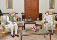 प्रधानमंत्री नरेंद्र मोदी ने आज सुबह राष्ट्रपति भवन में राष्ट्रपति रामनाथ कोविंद से मुलाकात की