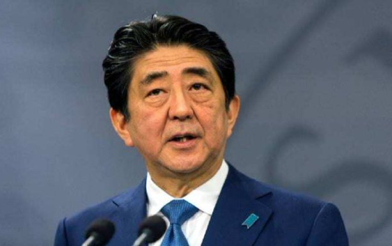 जापान के प्रधानमंत्री शिंजो आबे ने अस्वस्थ होने के कारण अपने पद से इस्‍तीफा दिया