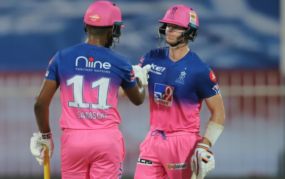 राजस्थान रॉयल्स ने पहले बल्लेबाजी करते हुए 216 रन बनाये चेन्नई सुपरकिंग्स को दिया 217 रनों का टारगेट