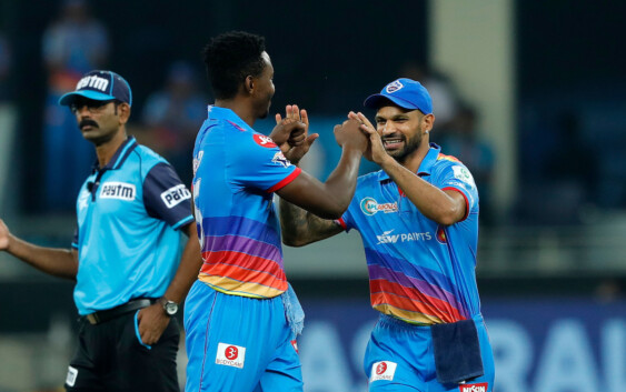 आईपीएल 2020 के 19वें मुकाबले में दिल्ली कैपिटल्स ने रॉयल चैलेंजर्स बेंगलुरु को 59 रनों से हराया