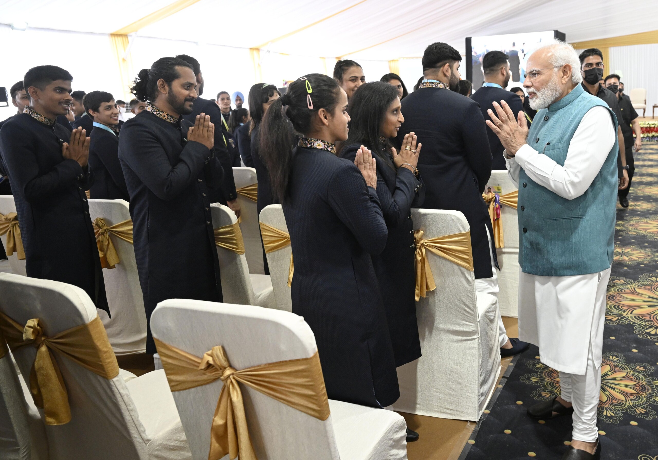 प्रधानमंत्री नरेंद्र मोदी ने कॉमनवेल्थ गेम्स में भाग लेने वाले खिलाड़ियों के साथ बातचीत की